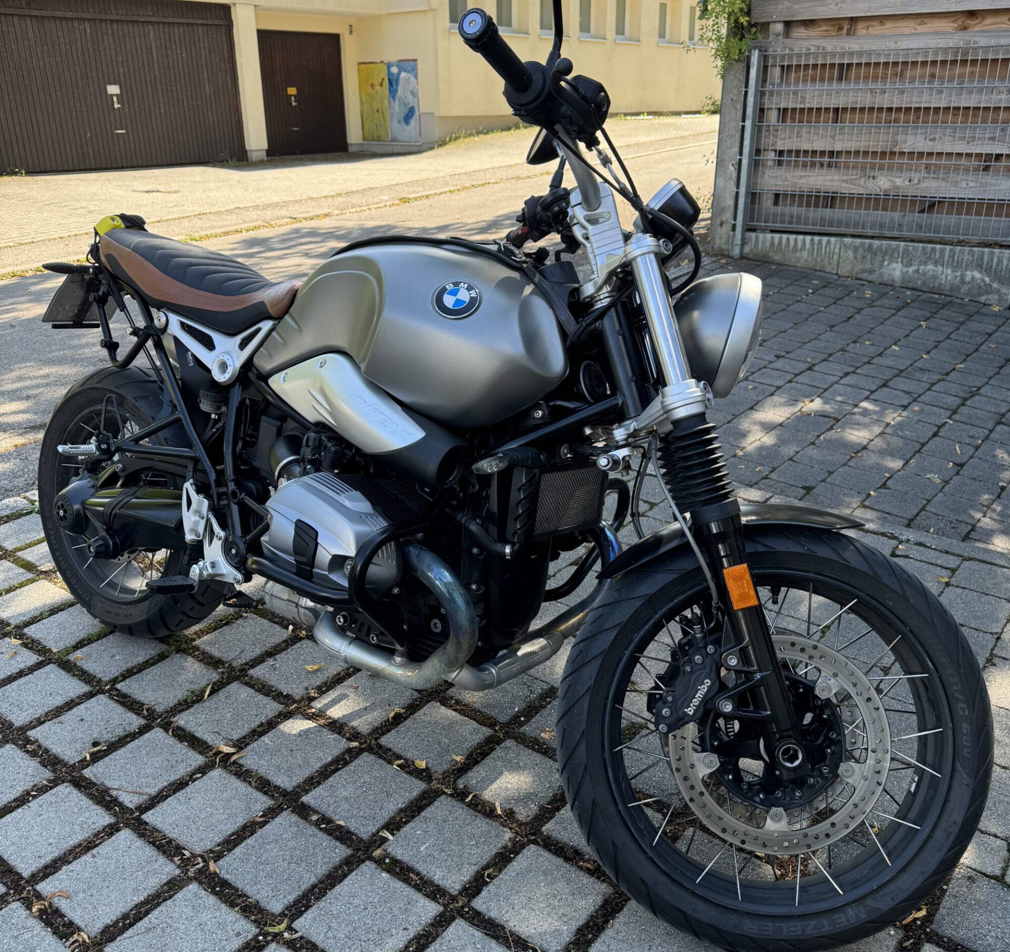 20240728-R nine T Scrambler 01