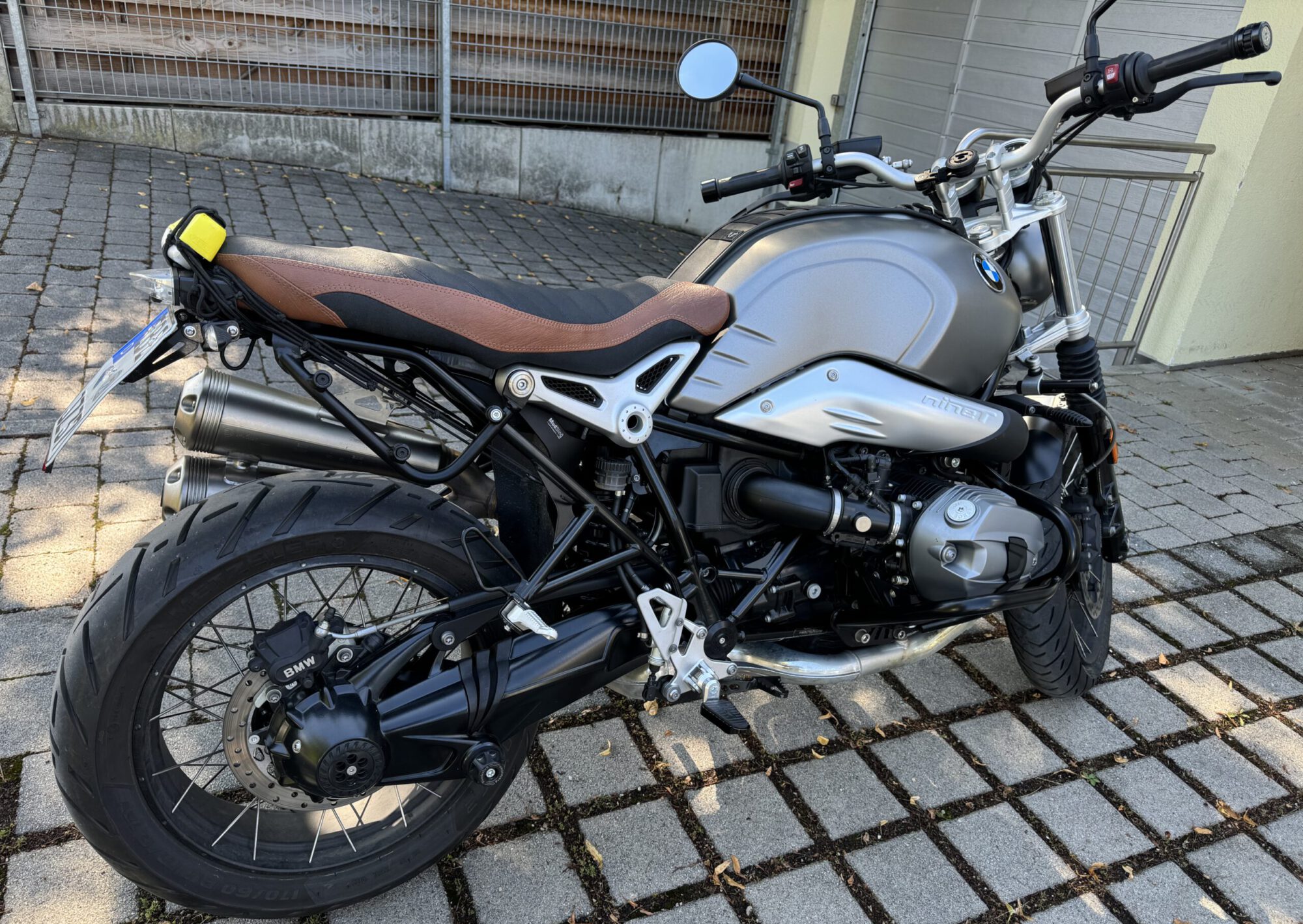 20240728-R nine T Scrambler 02